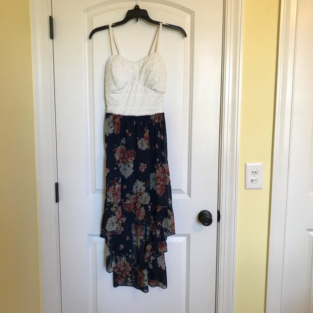 A S U WISH Dress